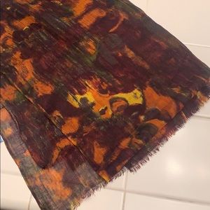 Simply Vera Wang Autumn Colored Scarf